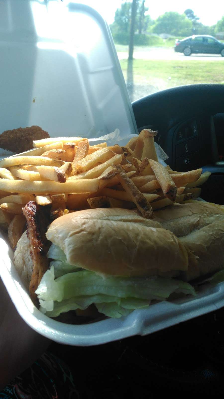 Bobs Carry Out Pile Em Up | 3422 Statesville Ave, Charlotte, NC 28206 | Phone: (704) 918-2264