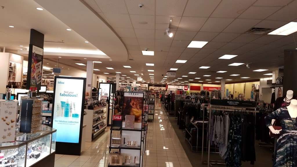 Kohls Santa Clarita | 19307 Golden Valley Rd, Santa Clarita, CA 91387 | Phone: (661) 252-1006