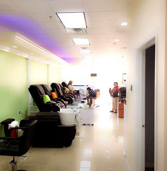 Vivis Nails & Spa1 | 1249 Melville Rd, Farmingdale, NY 11735 | Phone: (631) 396-0776