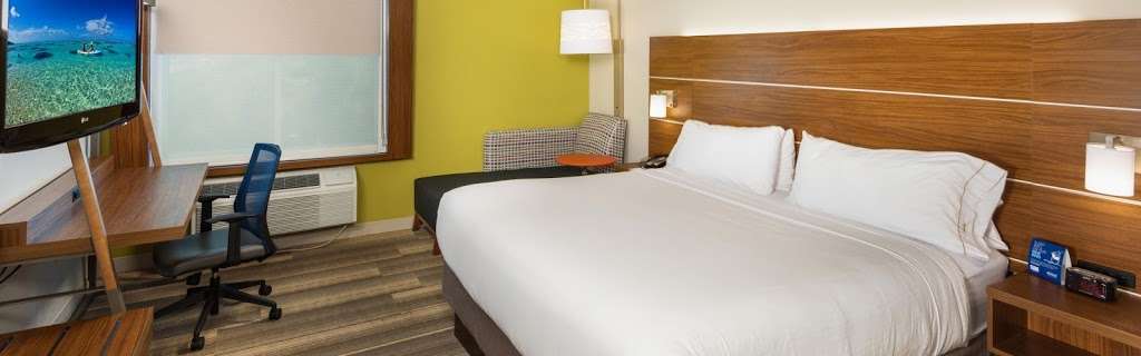 Holiday Inn Express Peoria North - Glendale | 16771 N 84th Ave, Peoria, AZ 85382, USA | Phone: (623) 853-1313