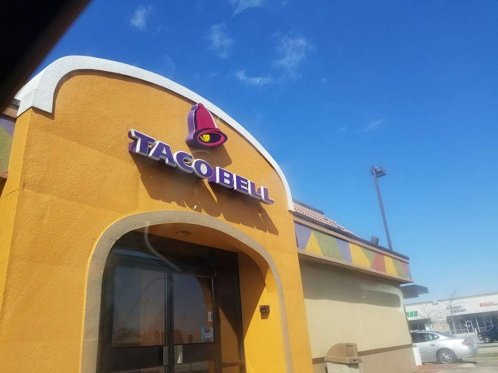 Taco Bell | 7949 Calumet Ave, Munster, IN 46321 | Phone: (219) 836-4102