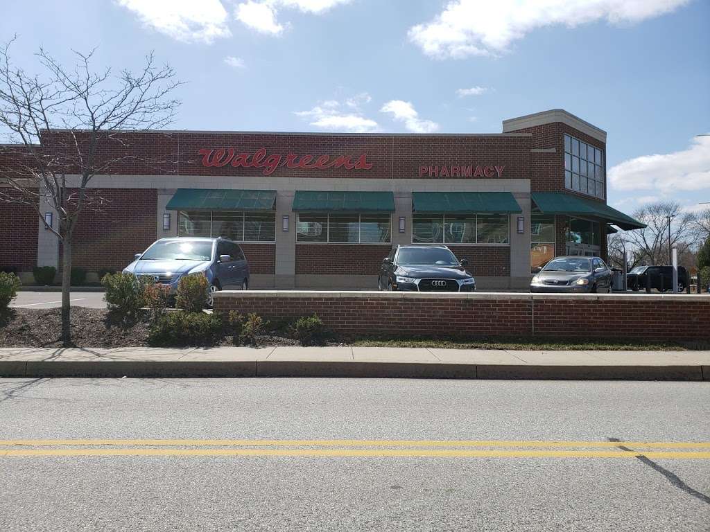 Walgreens | 890 W Main St, Lansdale, PA 19446, USA | Phone: (215) 393-1672