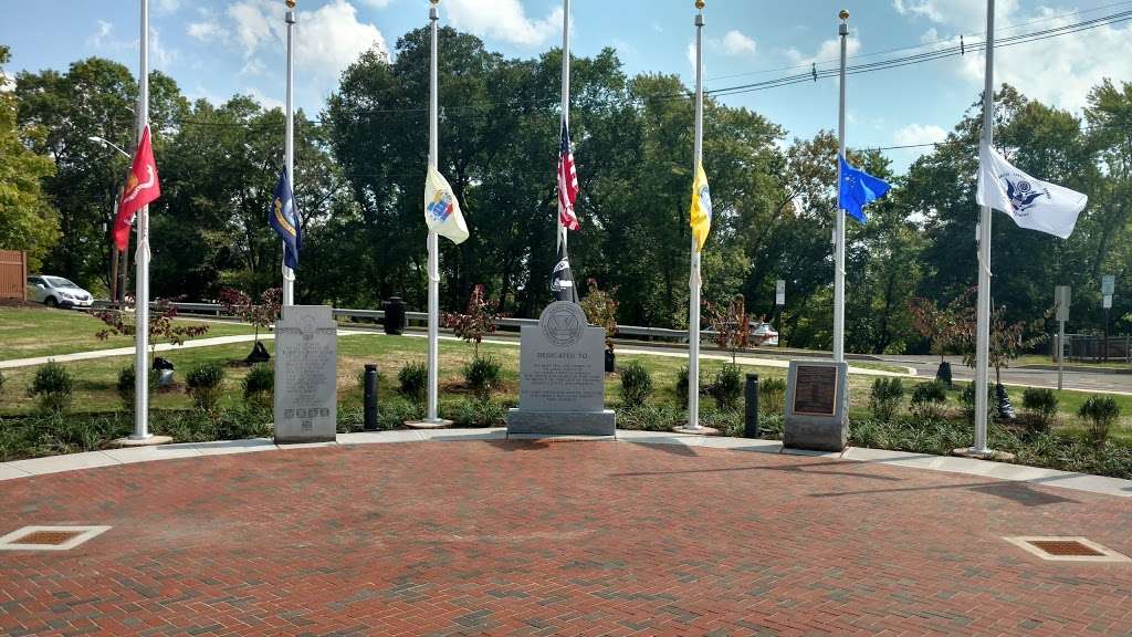 Basilone Statue and Park | Raritan, NJ 08869, USA