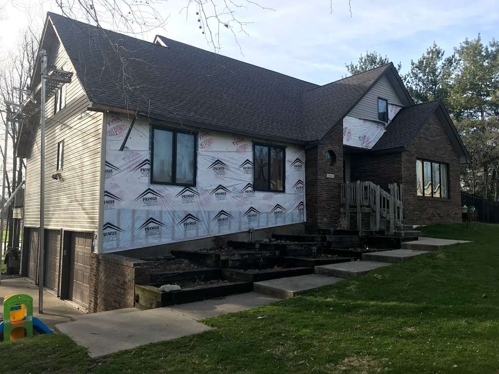 DC Roofing & Exteriors | 2610 Cedar Ridge Dr, Columbus, IN 47203, USA | Phone: (812) 344-5750