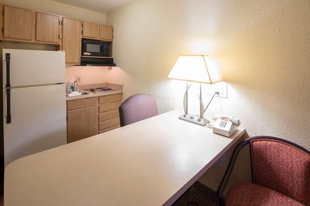 InTown Suites Extended Stay Kannapolis NC | 3200 Cloverleaf Pkwy, Kannapolis, NC 28083, USA | Phone: (866) 338-9536