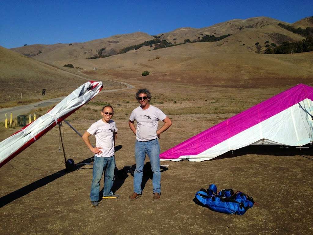 California Hang Gliding | 1517 Terra Nova Blvd, Pacifica, CA 94044, USA | Phone: (650) 451-2549