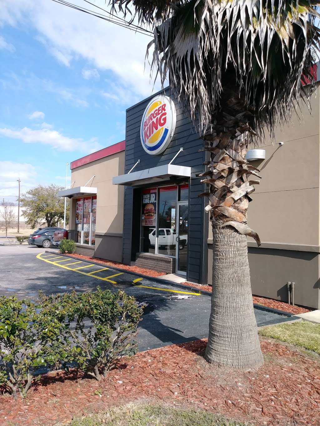 Burger King | 4676 Bellfort St, Houston, TX 77051, USA | Phone: (713) 734-6440