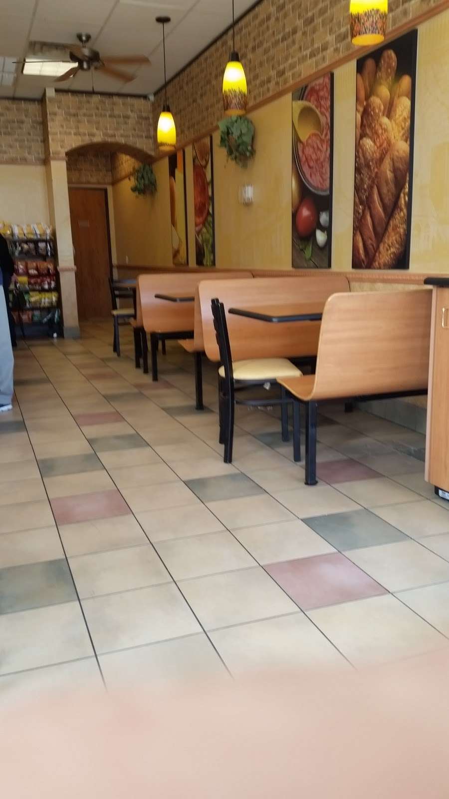 Subway Restaurants | 10150 Hwy 6, Sugar Land, TX 77498, USA | Phone: (281) 879-6120