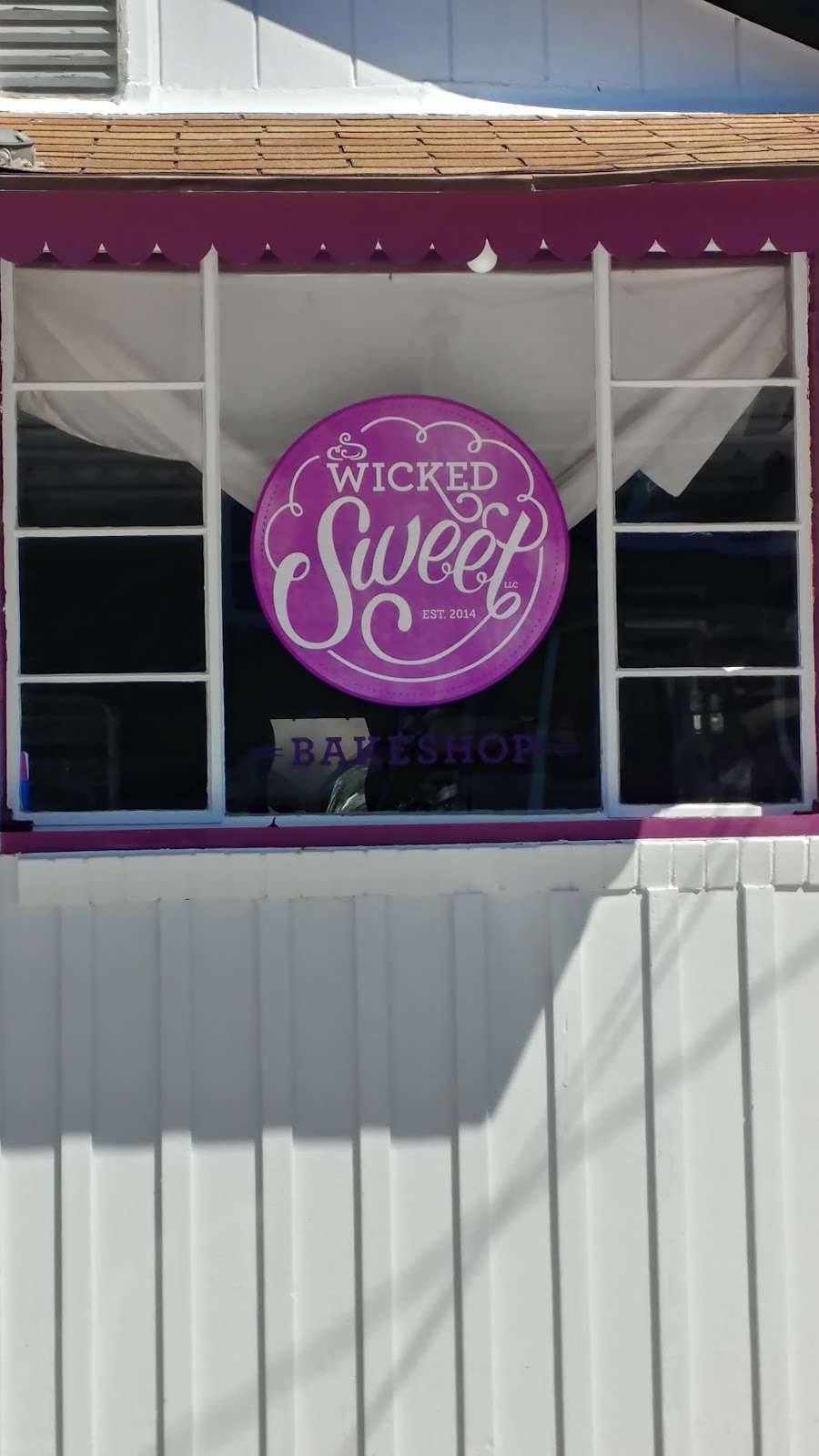 Wicked Sweet Bake Shop | 3010 S 2nd St, Whitehall, PA 18052, USA | Phone: (610) 841-0899