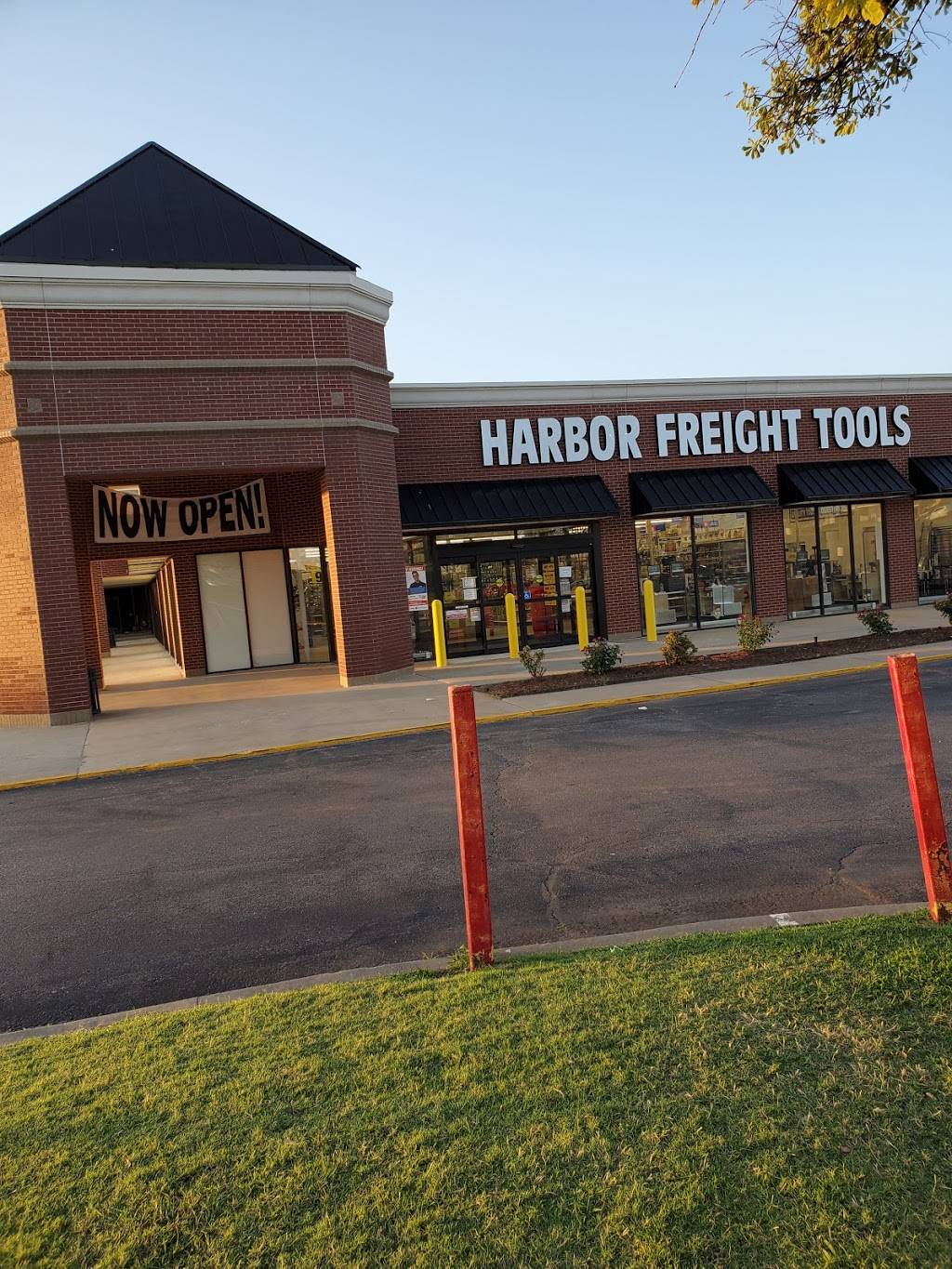 Harbor Freight Tools | 8027 Northwest Expy, Oklahoma City, OK 73162, USA | Phone: (405) 666-0505