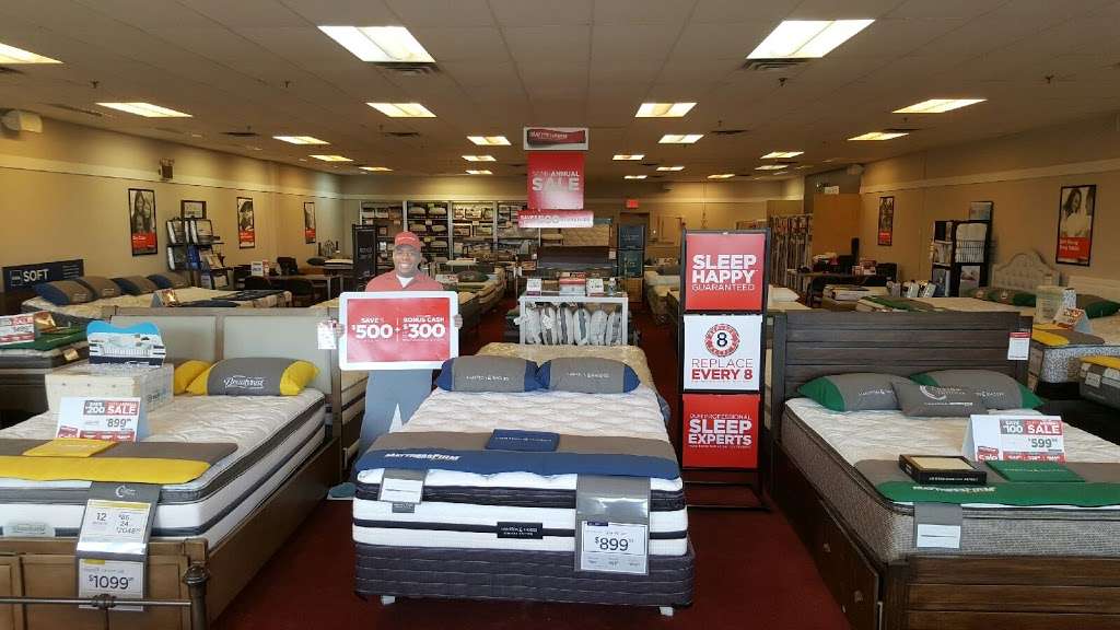 Mattress Firm Heartland Village | 2865 Richmond Ave, Staten Island, NY 10314, USA | Phone: (718) 698-9700