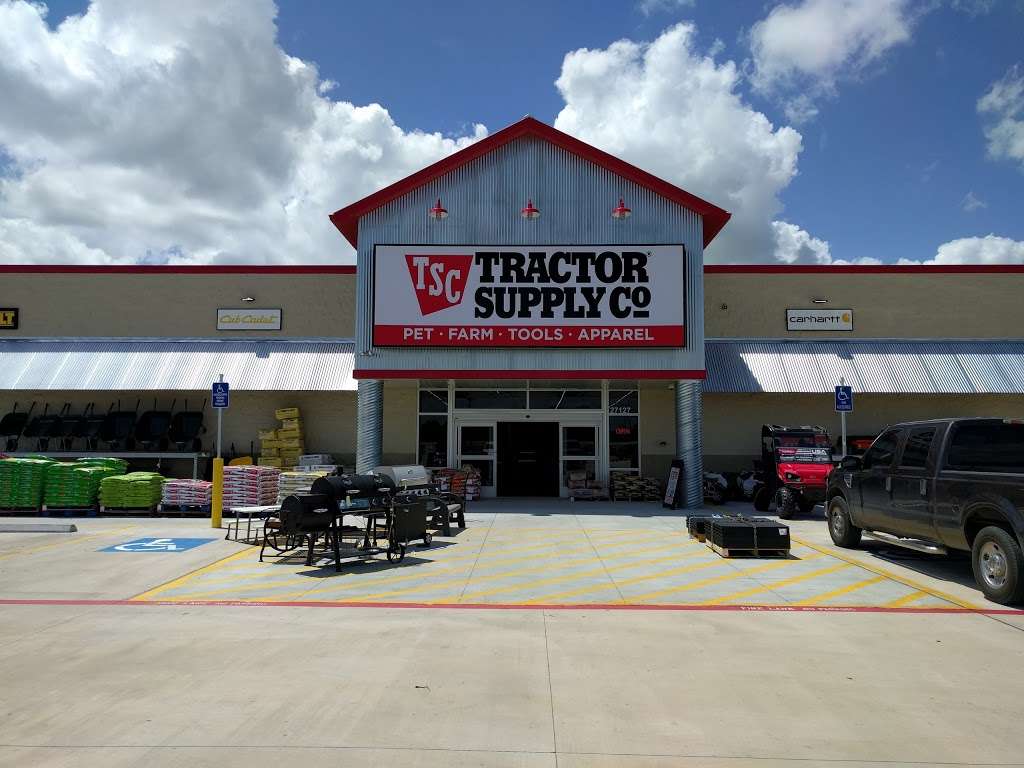 Tractor Supply Co. - hardware store  | Photo 3 of 10 | Address: 27127 Southwest Fwy, Rosenberg, TX 77471, USA | Phone: (281) 232-7878