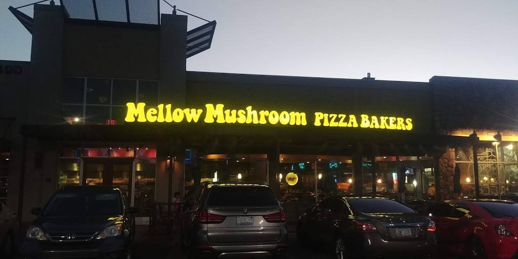 Mellow Mushroom | 2490 W Happy Valley Rd, Phoenix, AZ 85085, USA | Phone: (623) 580-1111