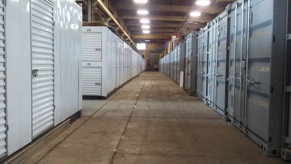 CLE Self Storage | 2401 Center St, Cleveland, OH 44113, USA | Phone: (216) 471-5968