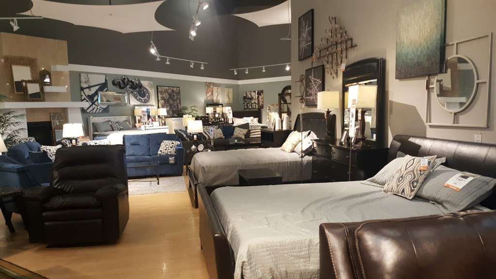 Ashley HomeStore | 855 Ashley Way, Colton, CA 92324, USA | Phone: (909) 433-5303