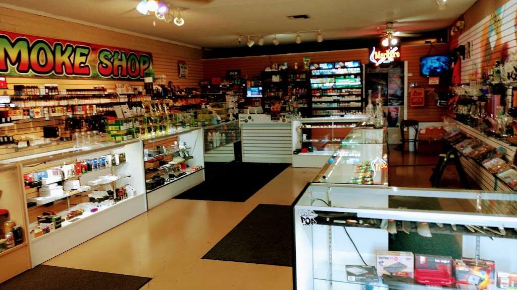 Pugz Smoke & Vape | 9635 W Peoria Ave, Peoria, AZ 85345, USA | Phone: (623) 487-3975