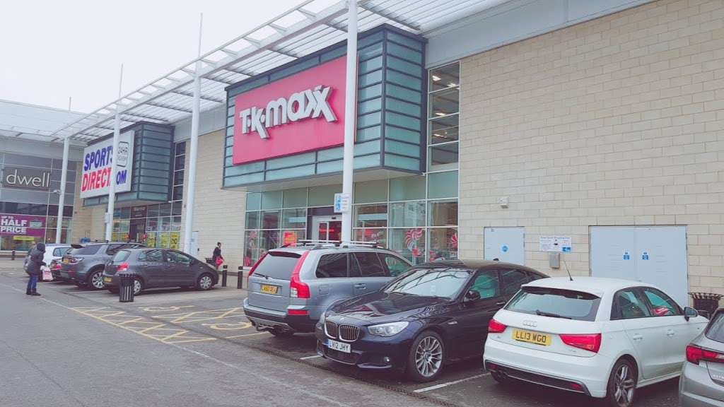 T K Maxx Ltd | Brent South Shopping Park, Tilling Rd, London NW2 1LS, UK | Phone: 020 8452 4687