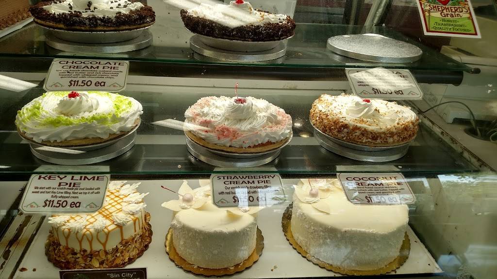 Pastry Perfection | 5855 N Glenwood St, Boise, ID 83714 | Phone: (208) 376-3700