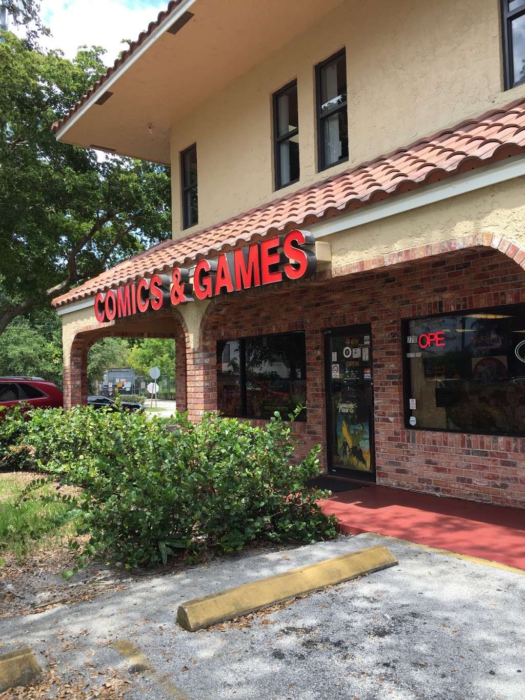 Docking Bay 94- Comics and Games | 7710 NW 56th Way #100, Coconut Creek, FL 33073 | Phone: (954) 427-1694