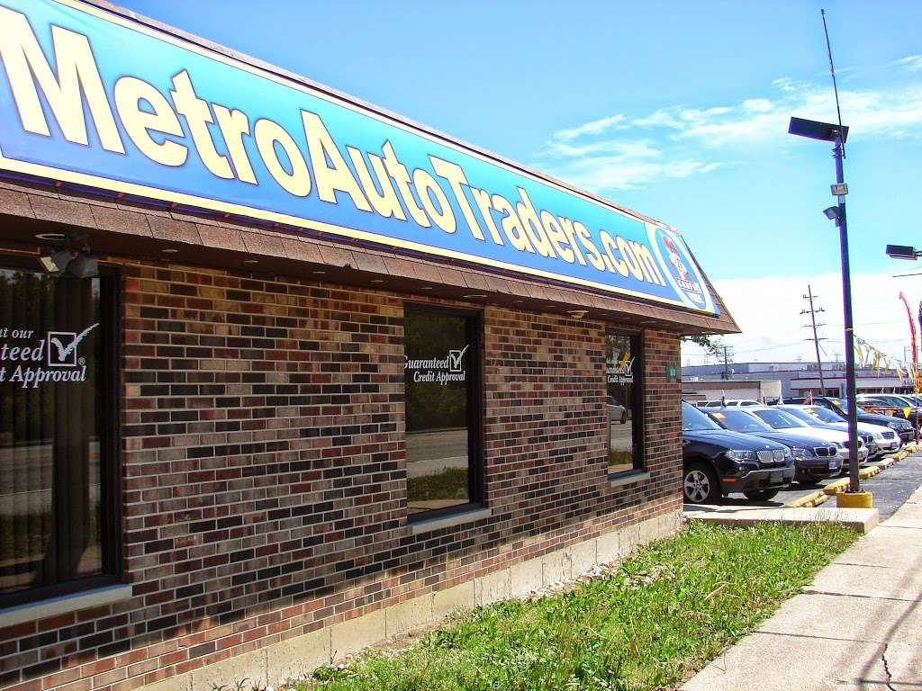 Metro Auto Traders | 600 E Northwest Hwy, Des Plaines, IL 60016, USA | Phone: (847) 699-7545