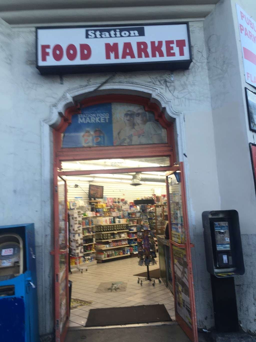 Station Food Store | 6601 Hollywood Blvd, Los Angeles, CA 90028, USA | Phone: (323) 461-7737