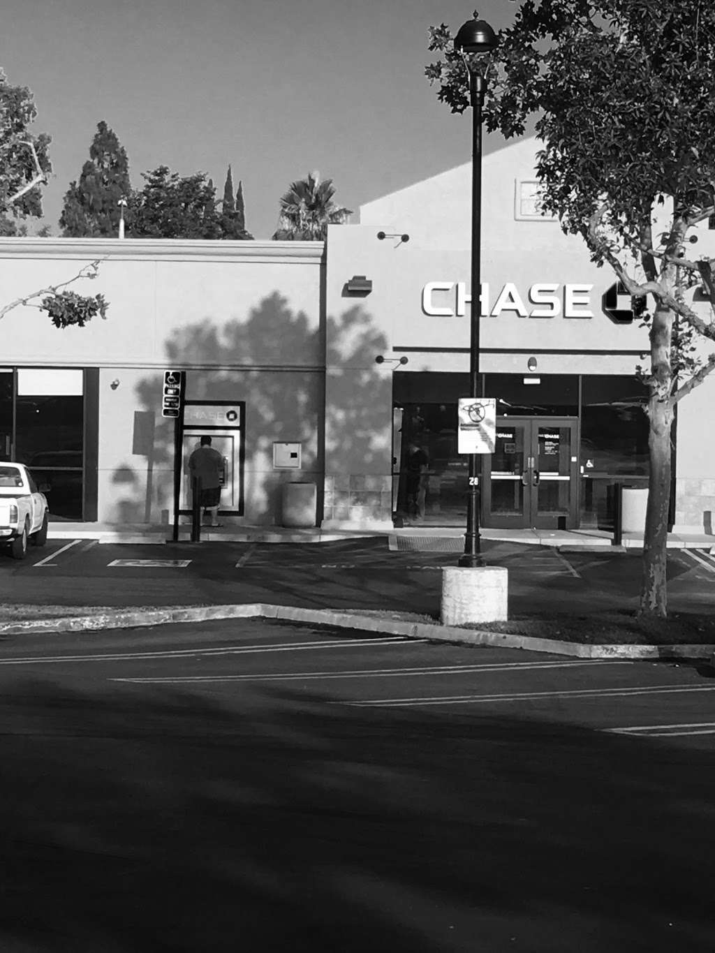Chase Bank | 2005 E Washington St, Colton, CA 92324, USA | Phone: (909) 433-0553