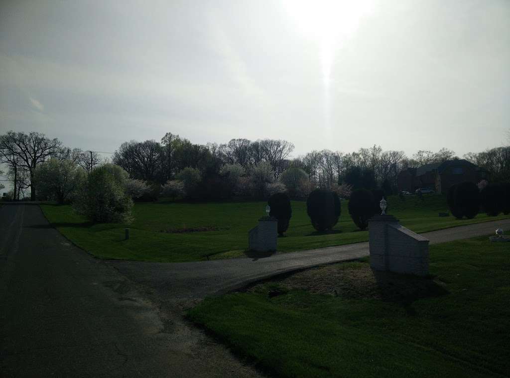 St Louis Cemetery | 10 Oaks Rd, Clarksville, MD 21029, USA | Phone: (410) 531-6040