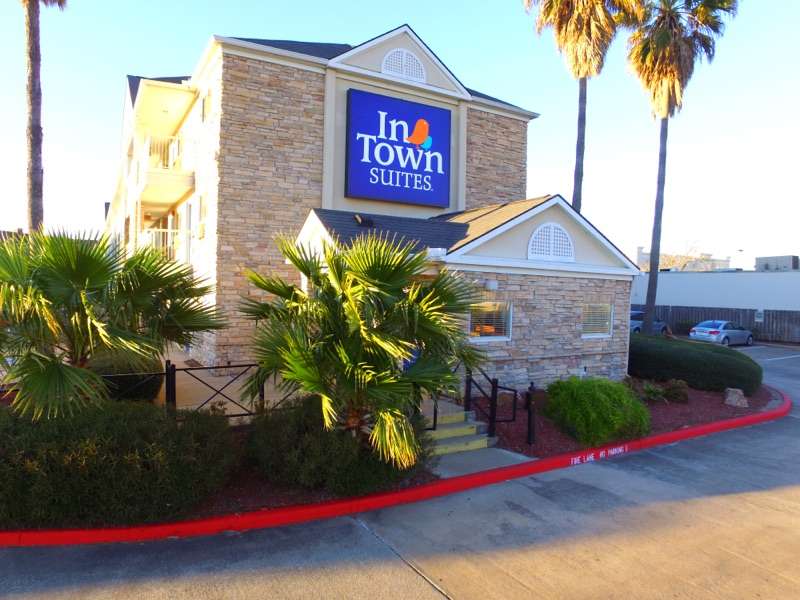 InTown Suites Extended Stay Webster TX - NASA | 480 Bay Area Blvd, Webster, TX 77598 | Phone: (281) 554-9552