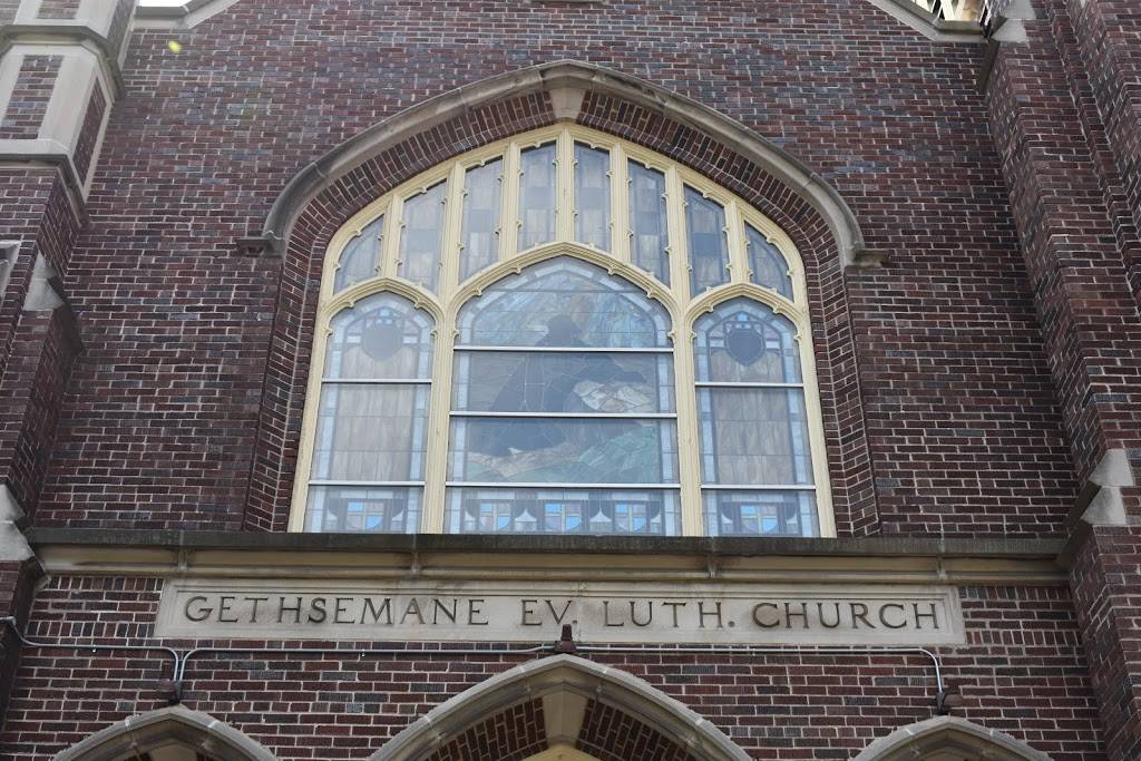 Gethsemane Ev Lutheran Church | 2827 W Harrison Ave, Milwaukee, WI 53215, USA | Phone: (414) 645-1613