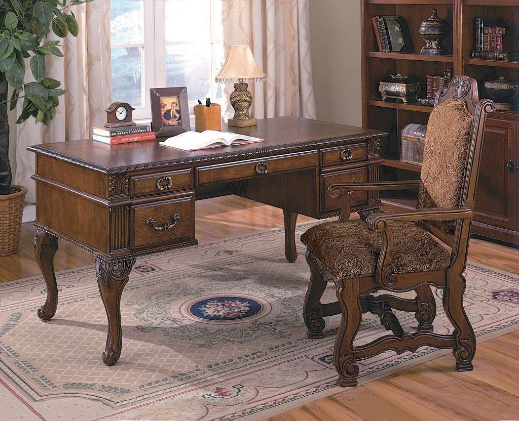 J n J Furniture | 14575 S Main St, Houston, TX 77035, USA | Phone: (713) 733-1022