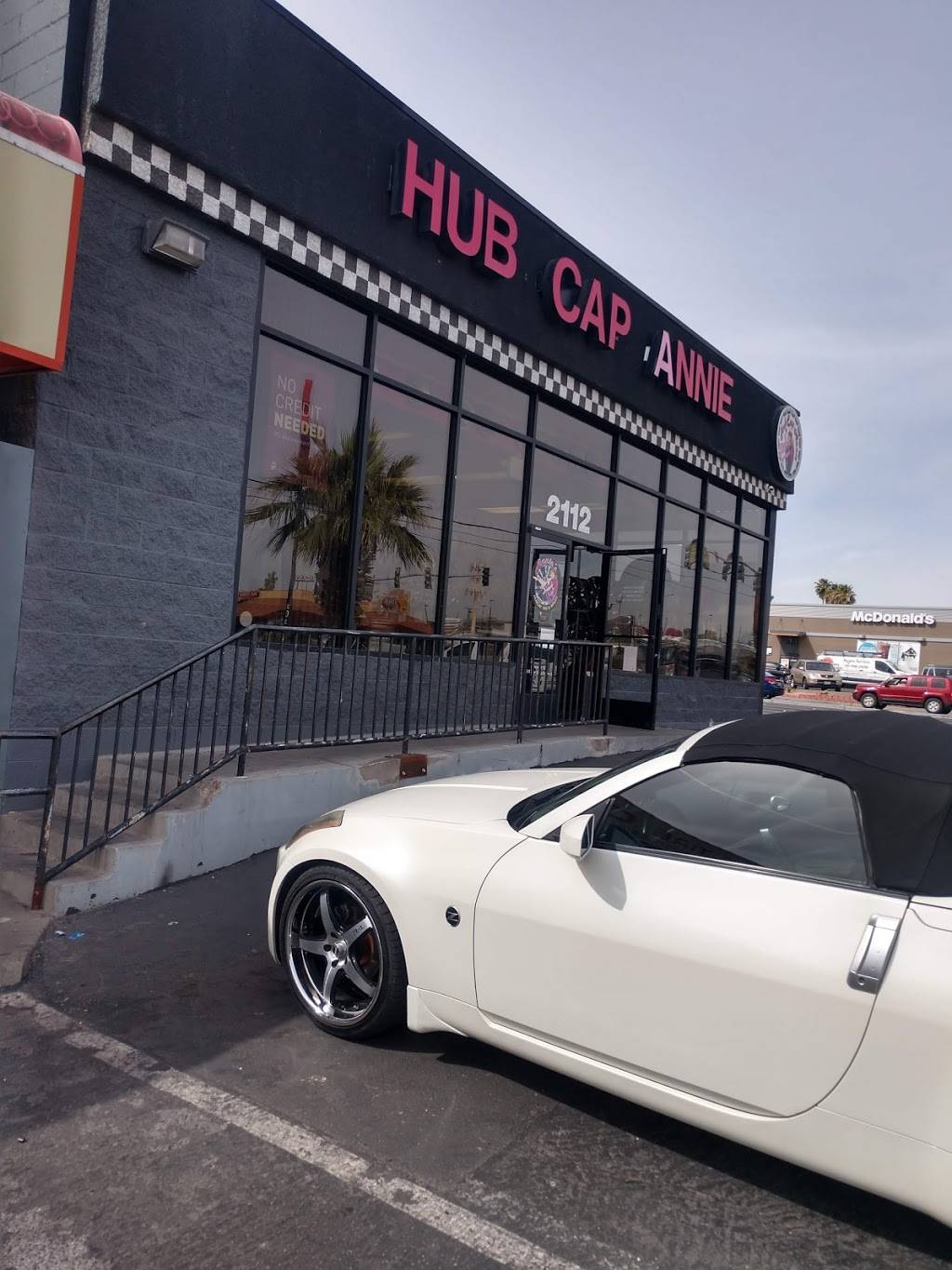 Hub Cap Annie | 2112 E Charleston Blvd, Las Vegas, NV 89104, USA | Phone: (702) 387-1148