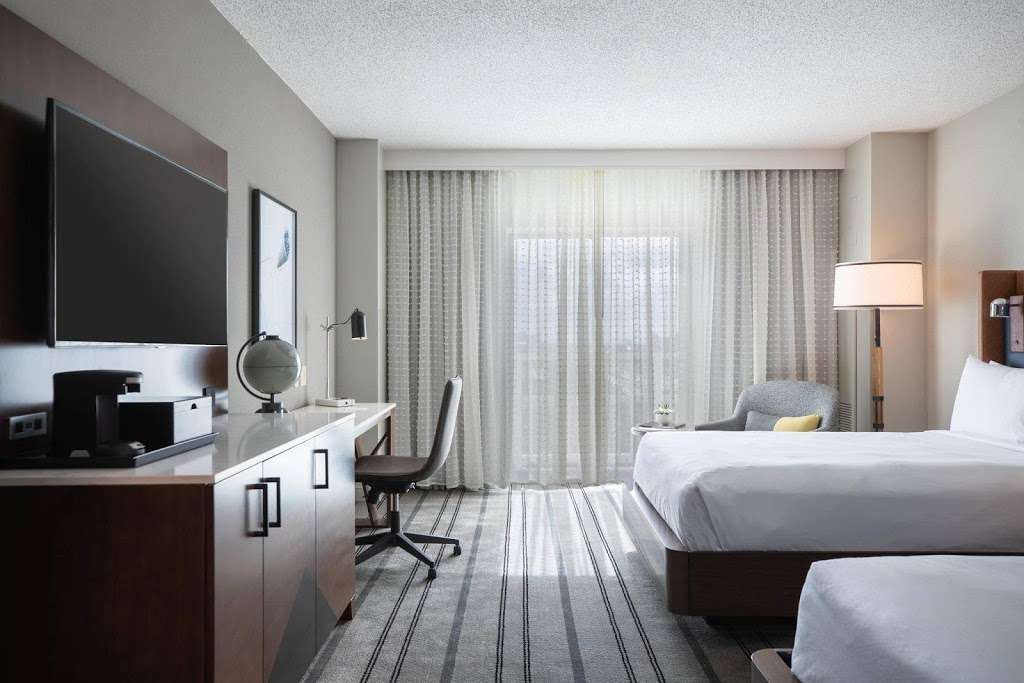 Renaissance Dallas Richardson Hotel | 900 E Lookout Dr, Richardson, TX 75082, USA | Phone: (972) 367-2000