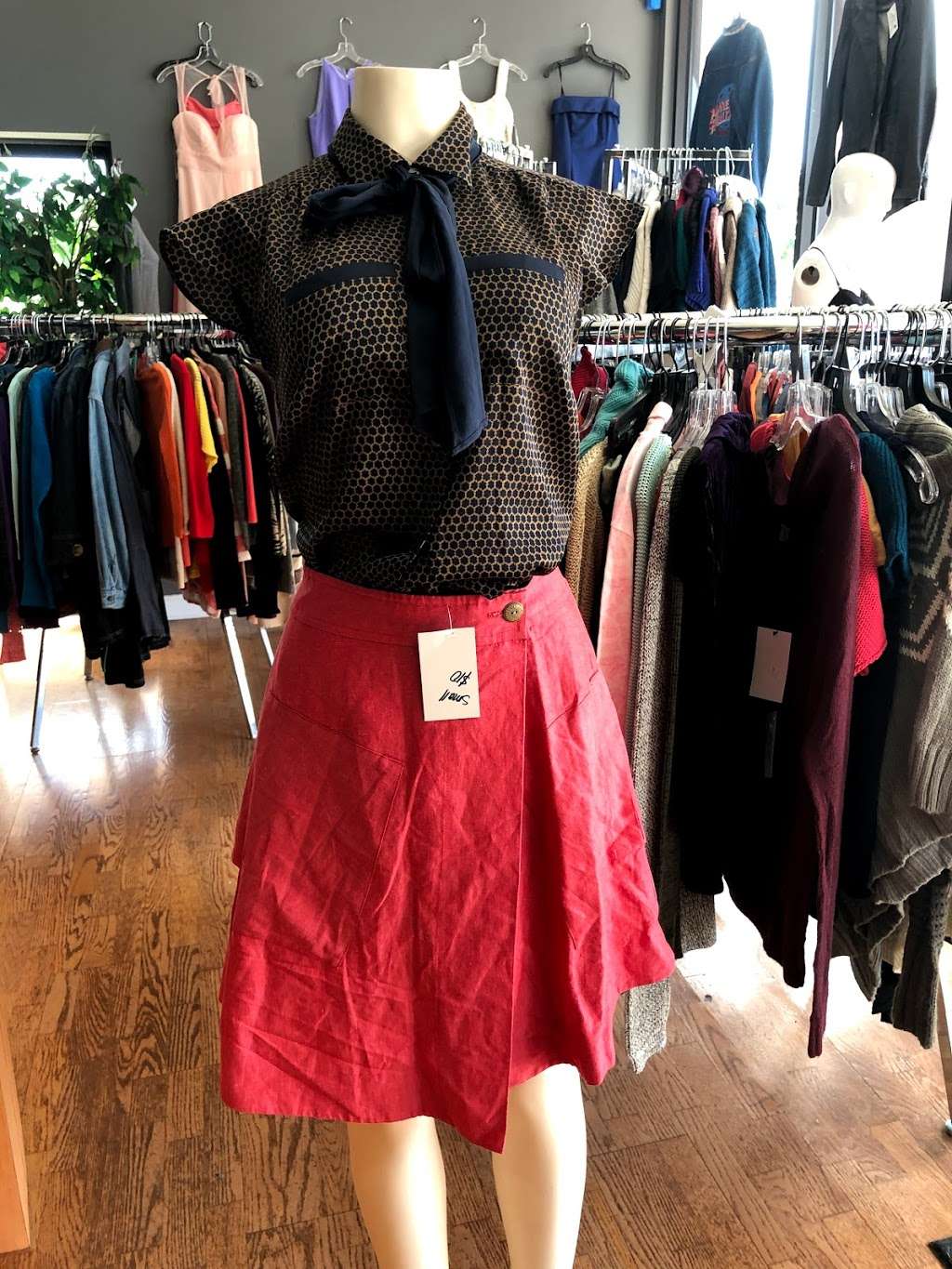 Thrift Fashion From New York | 12220a, Jones Rd, Houston, TX 77070, USA