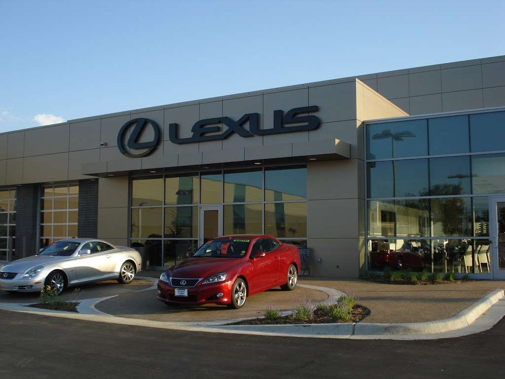 Hendrick Lexus Kansas City | 6935 W Frontage Rd, Merriam, KS 66203 | Phone: (816) 332-6461