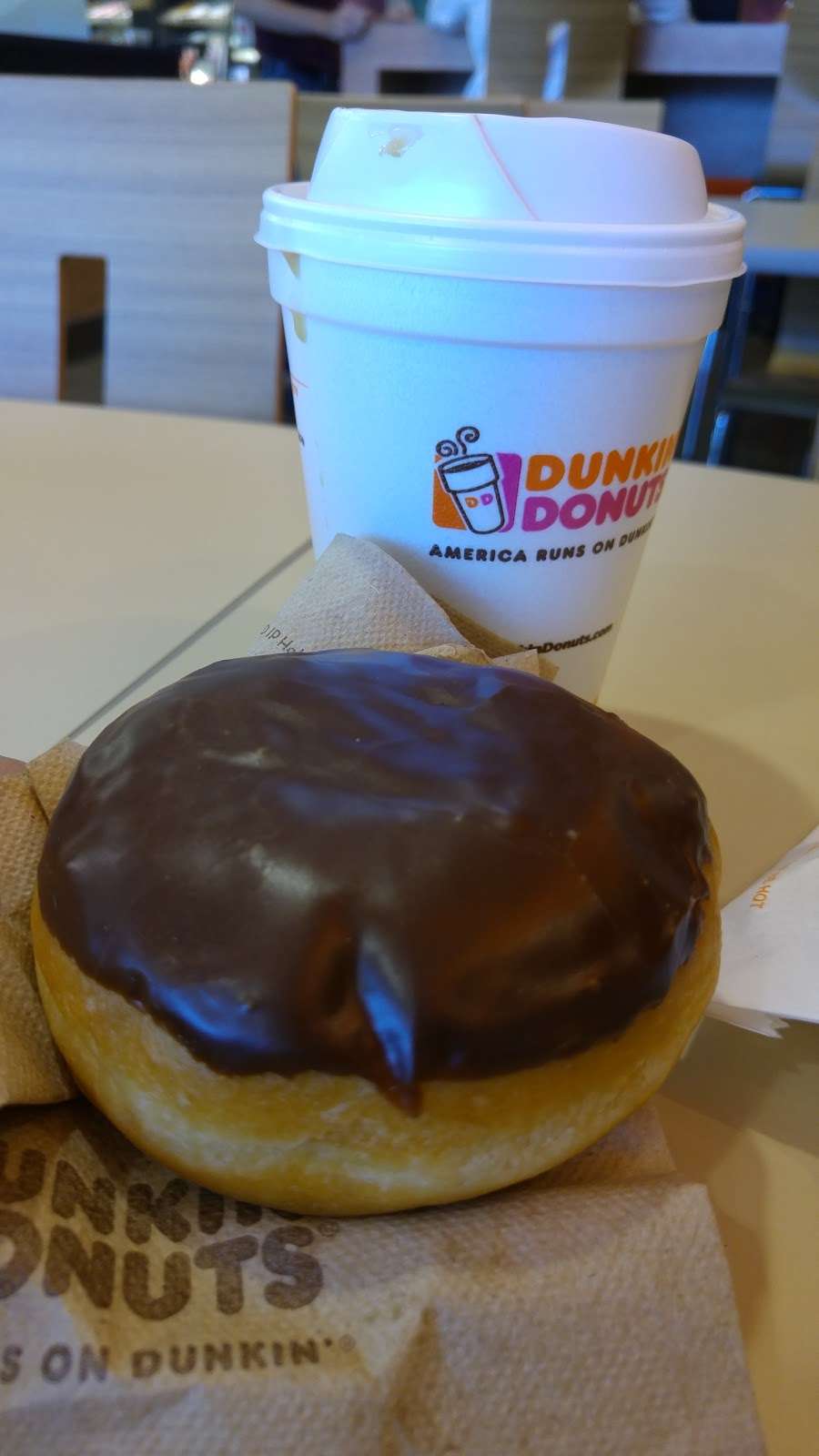 Dunkin Donuts | 123 NJ-33, Manalapan Township, NJ 07726, USA | Phone: (732) 303-0021