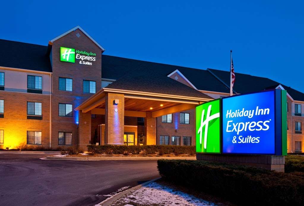 Holiday Inn Express & Suites Pleasant Prairie / Kenosha | 7887 94th Ave, Pleasant Prairie, WI 53158, USA | Phone: (262) 942-6000