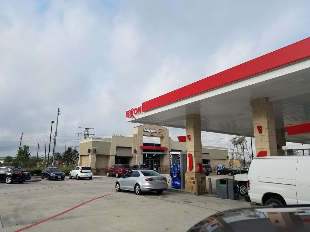 Exxon | 15931 John F Kennedy Blvd, Houston, TX 77032, USA | Phone: (281) 442-0449