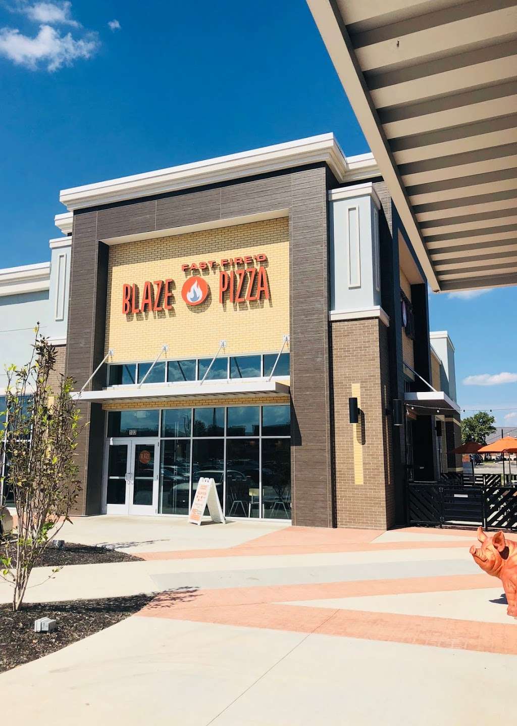 Blaze Pizza | 103 S Stewart Rd, Liberty, MO 64068, USA | Phone: (816) 335-4380