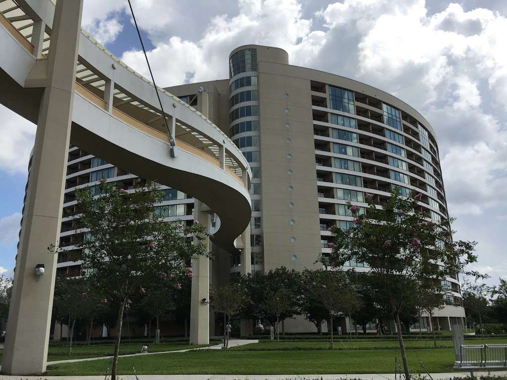 Bay Lake Tower at Disneys Contemporary Resort | 4600 N World Dr., Lake Buena Vista, FL 32830, USA | Phone: (407) 824-1000