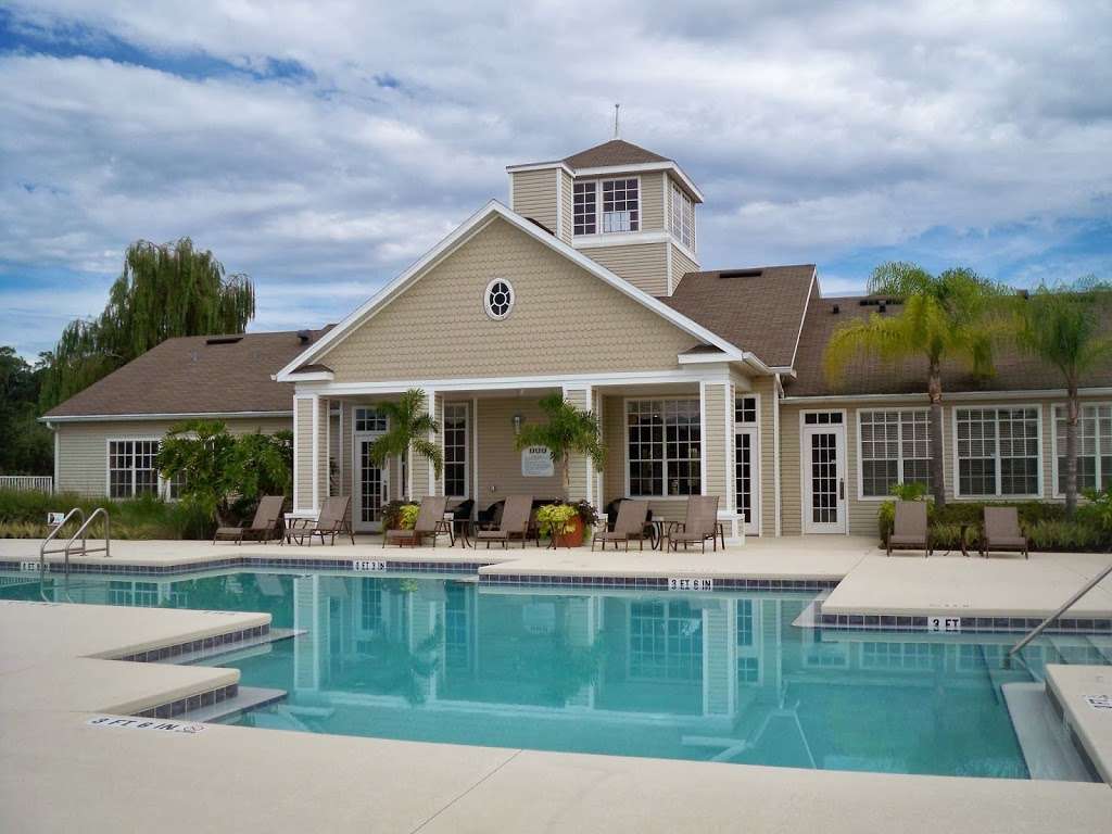 Village at Lake Highland | 2150 Lake Highland Blvd, Lakeland, FL 33813 | Phone: (863) 701-7101