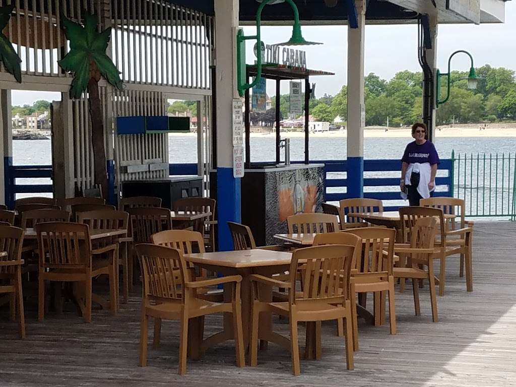 Pier Restaurant & Tiki Bar | 1 Playland Pkwy, Rye, NY 10580 | Phone: (914) 967-1020