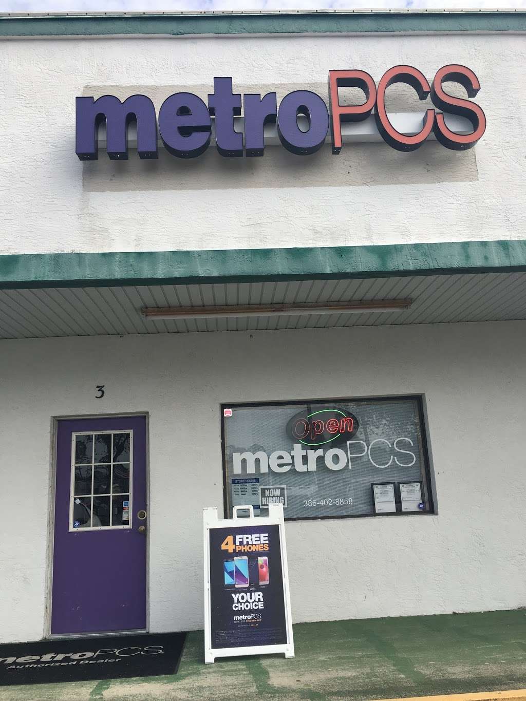 Metro by T-Mobile | 2111 S Ridgewood Ave, Edgewater, FL 32141, USA | Phone: (386) 402-8858