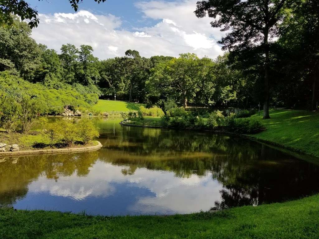 Sands Point Preserve Ticket Office | Fox Hollow Dr, Sands Point, NY 11050, USA | Phone: (516) 571-7901