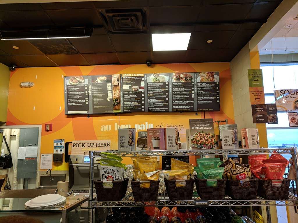 Au Bon Pain | Terminal 8, oncourse C,, JFK Expressway, Jamaica, NY 11430, USA | Phone: (718) 917-6438