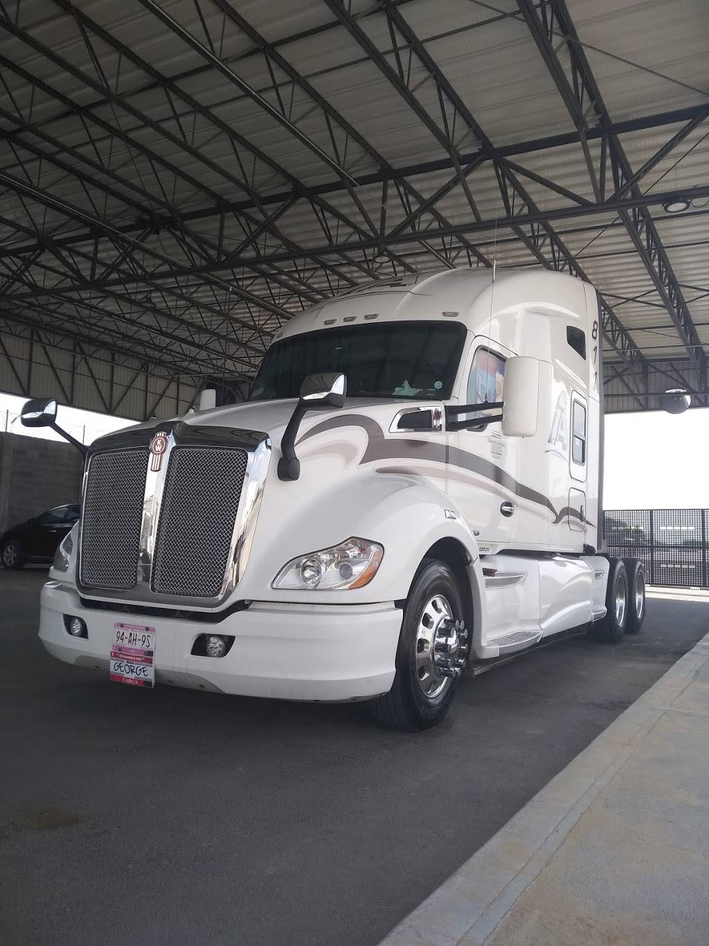 Auto Transportes Alanis | sn 88284, Boulevard Aeropuerto SN-S AEROPUERTO INTERNACIONAL QUETZALCOATL, Francisco Villa, 88284 Nuevo Laredo, Tamaulipas, Mexico | Phone: 867 718 1516