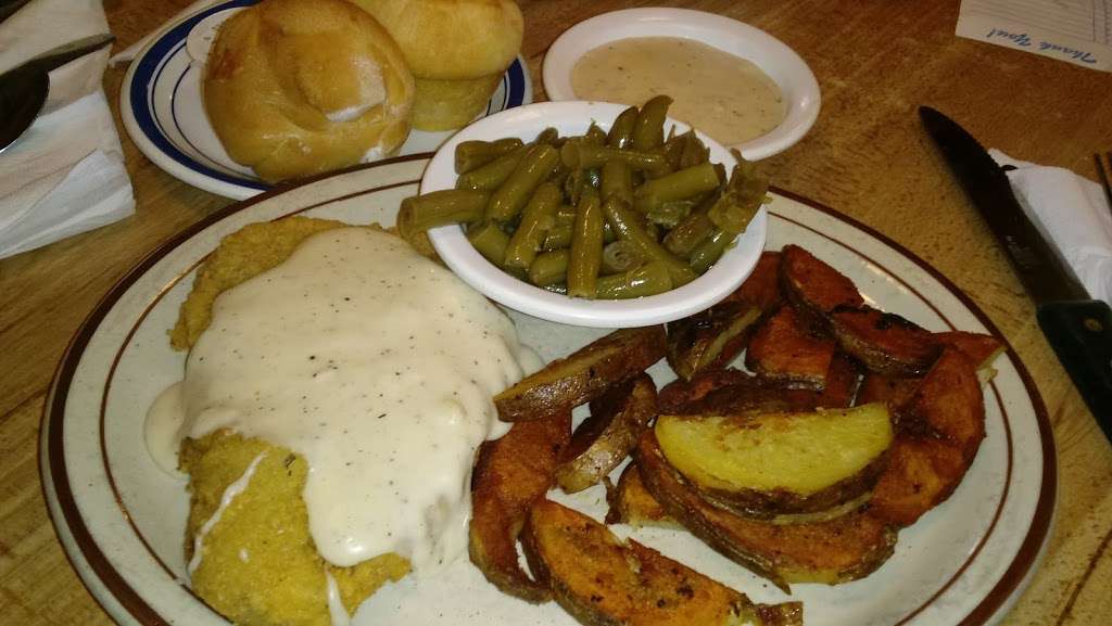 Family Cabin Restaurant | 347 N Scott Ave, Belton, MO 64012, USA | Phone: (816) 322-2595