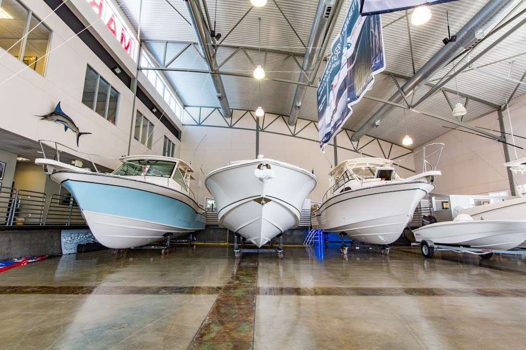 MarineMax Houston | 3001 E NASA Pkwy, Seabrook, TX 77586, USA | Phone: (281) 326-4224