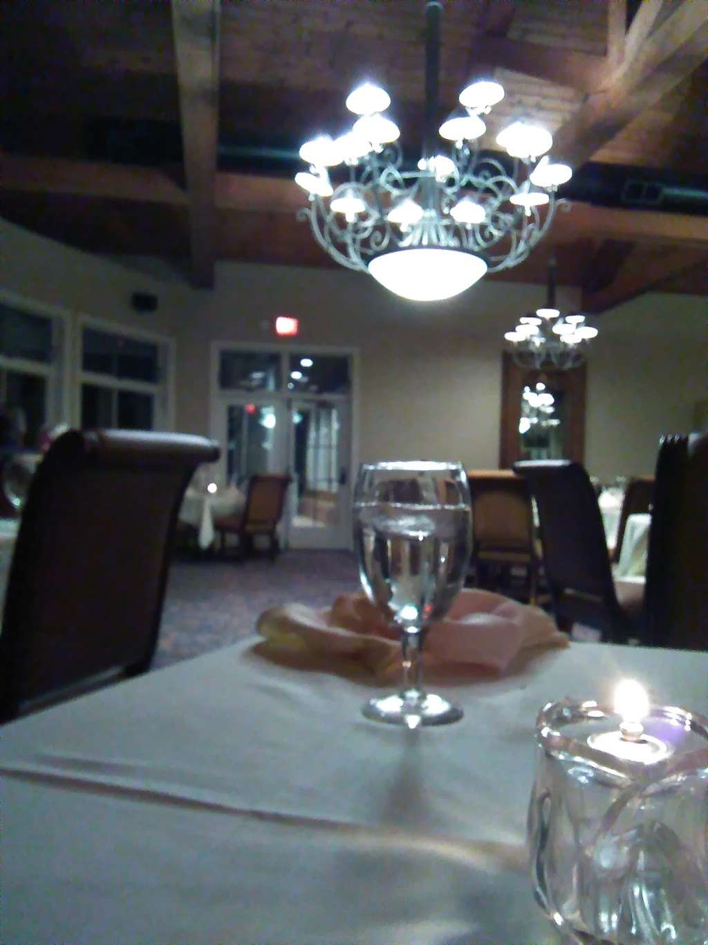 Lighthouse Sound Restaurant | 12723 St Martins Neck Rd Suite 2, Bishopville, MD 21813, USA | Phone: (410) 641-1199