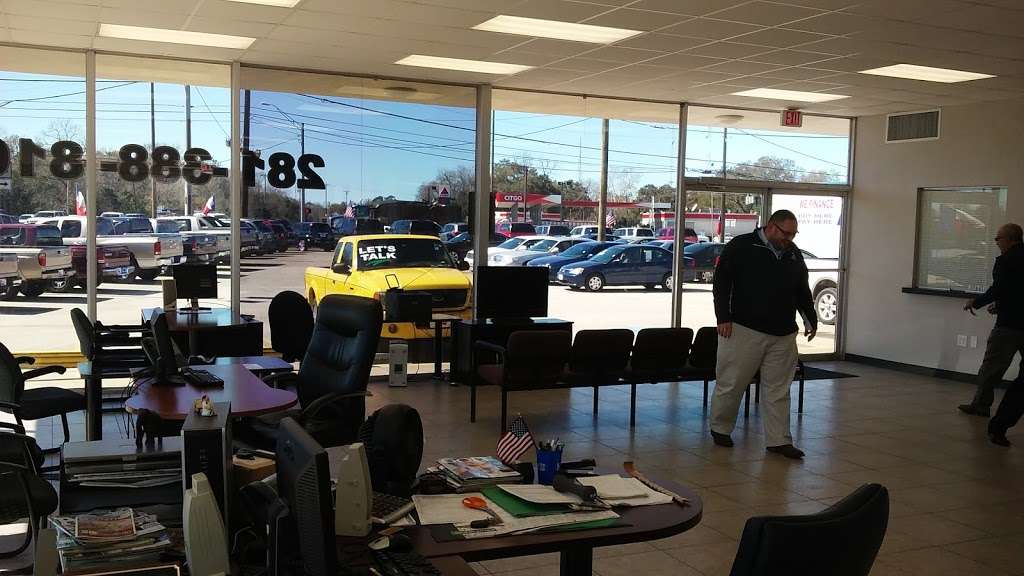 Texas Credit Used Cars in Alvin, Tx | 111 Hwy 6, Alvin, TX 77511, USA | Phone: (281) 388-8161