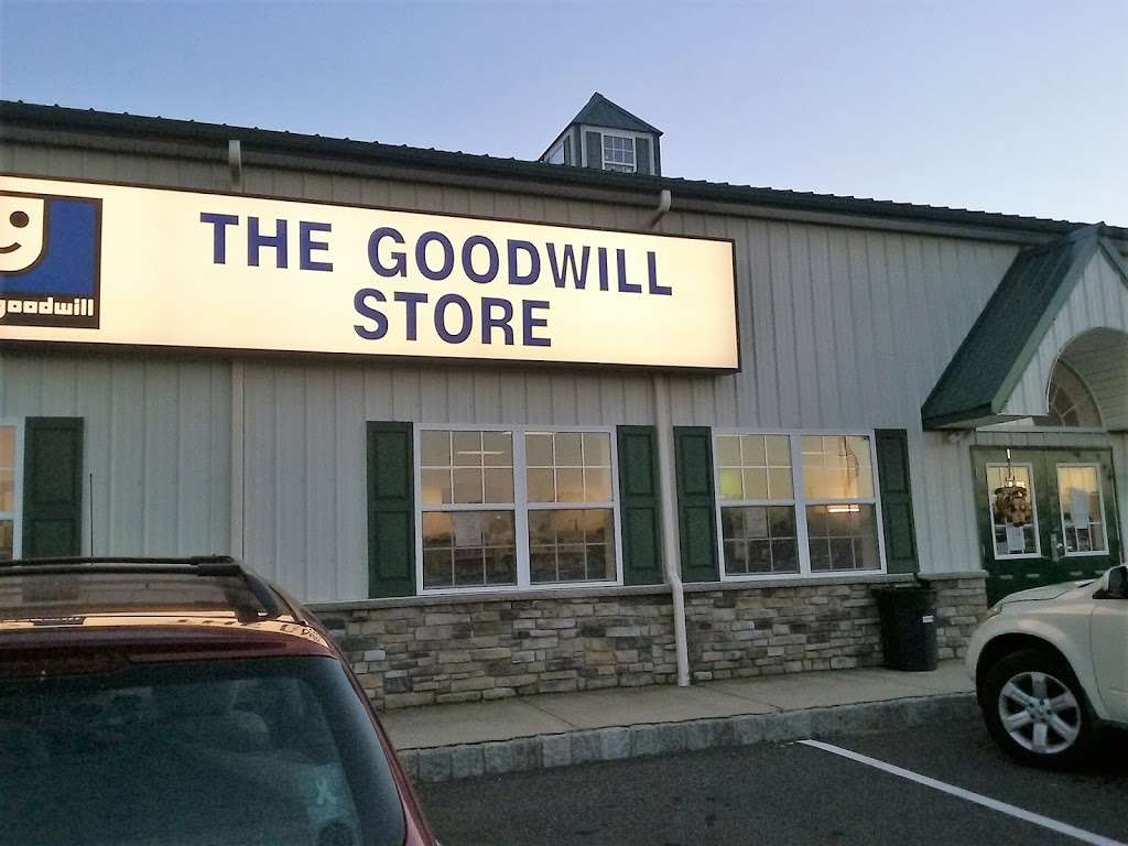 Goodwill Thrift Shop | 2885 US-206, Columbus, NJ 08022, USA | Phone: (609) 832-3101